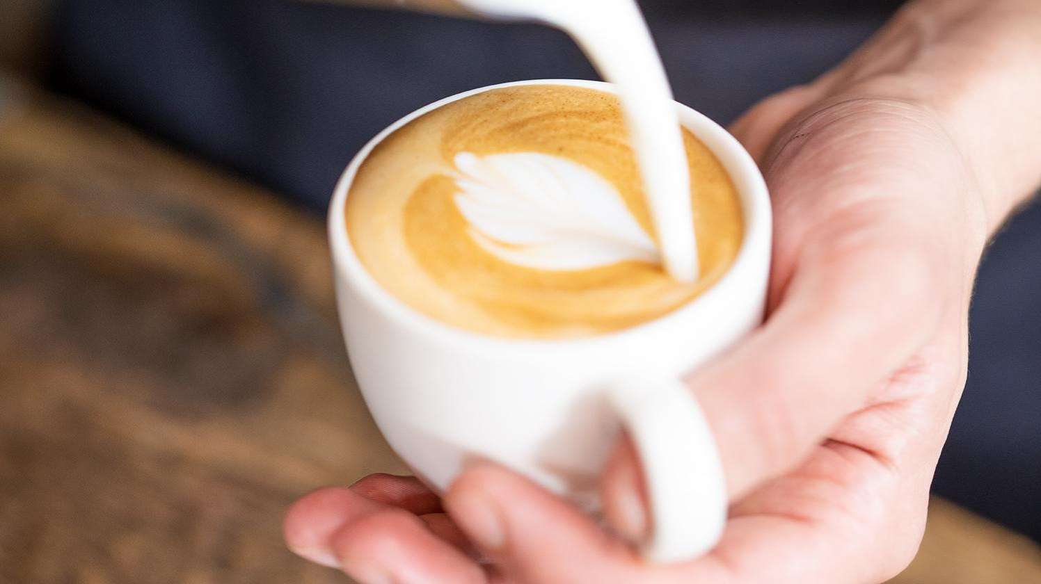 Idealna kawa po przefiltrowaniu wkładem BRITA Purity Finest