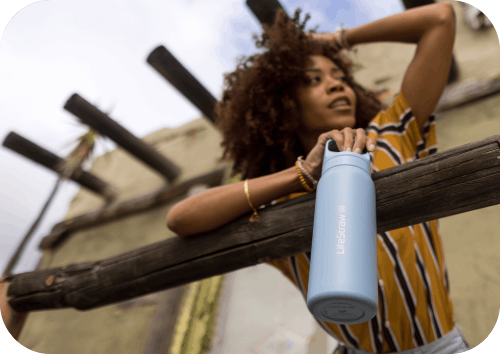 Turkusowa butelka LifeStraw Go Steel Laguna Teal utrzymująca zimno