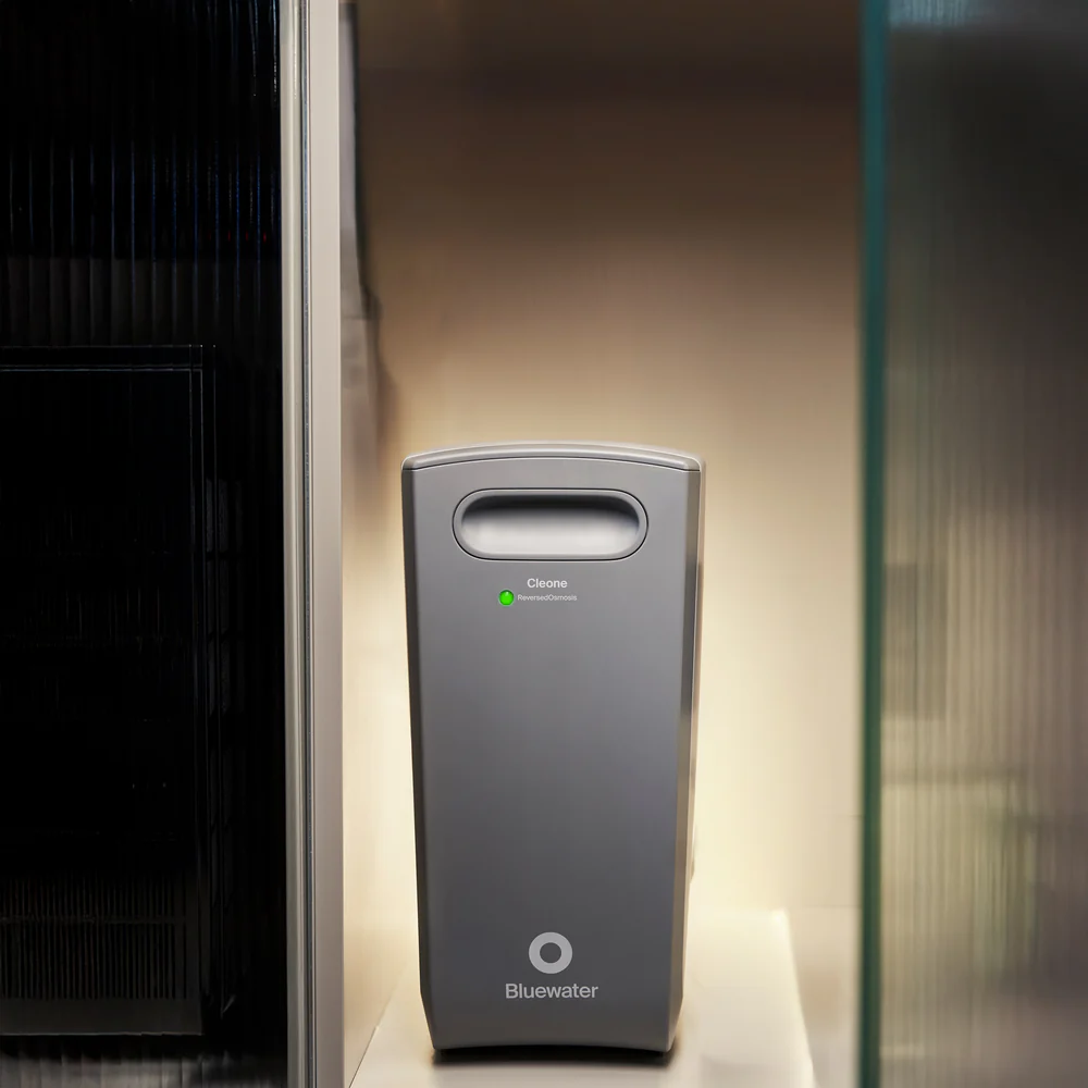 Cleone Balance zamontowany w&nbsp;szafce kuchennej - prezentacja